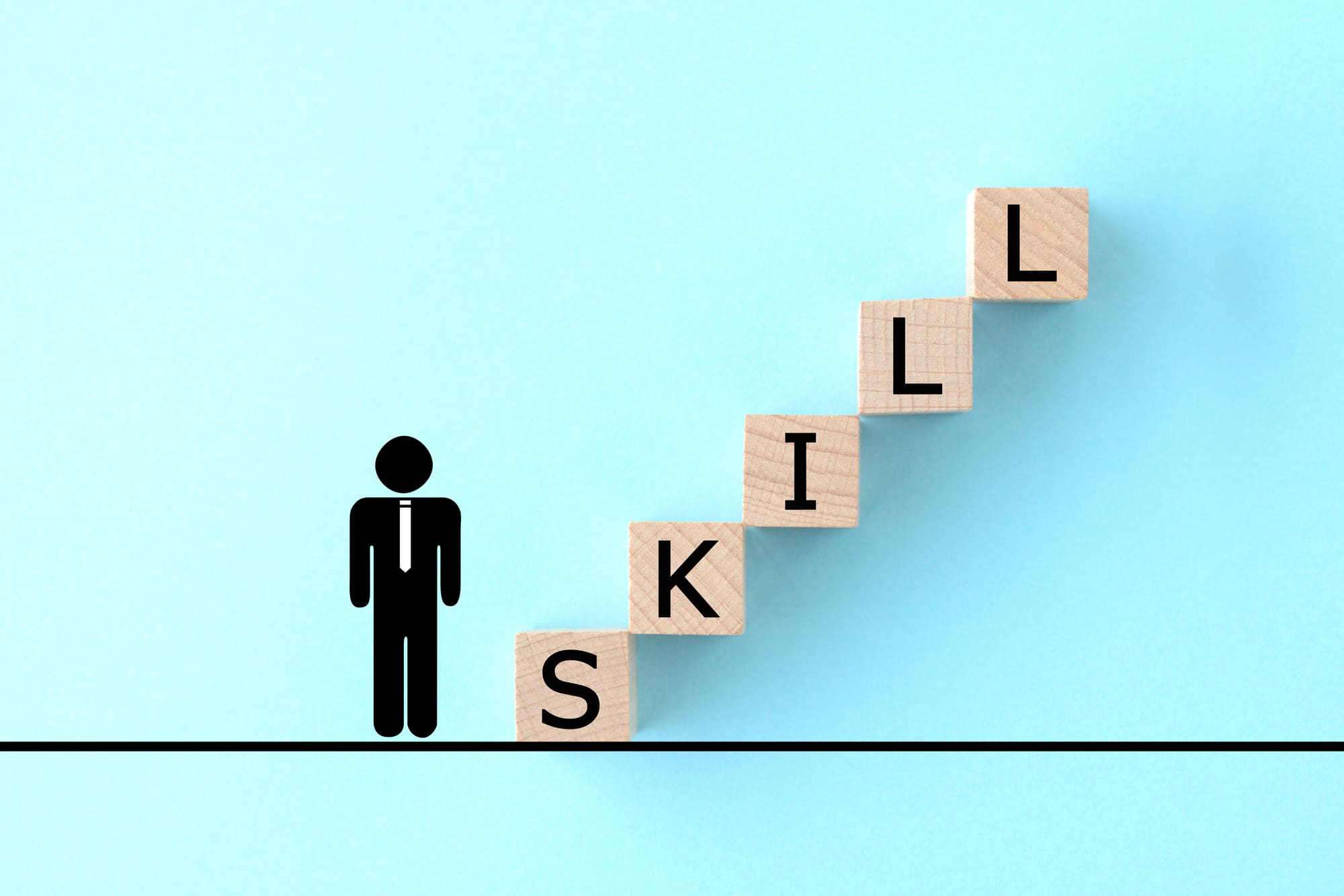 経理の転職で必要なスキルや経験は？スキル不足の場合の対処法も解説