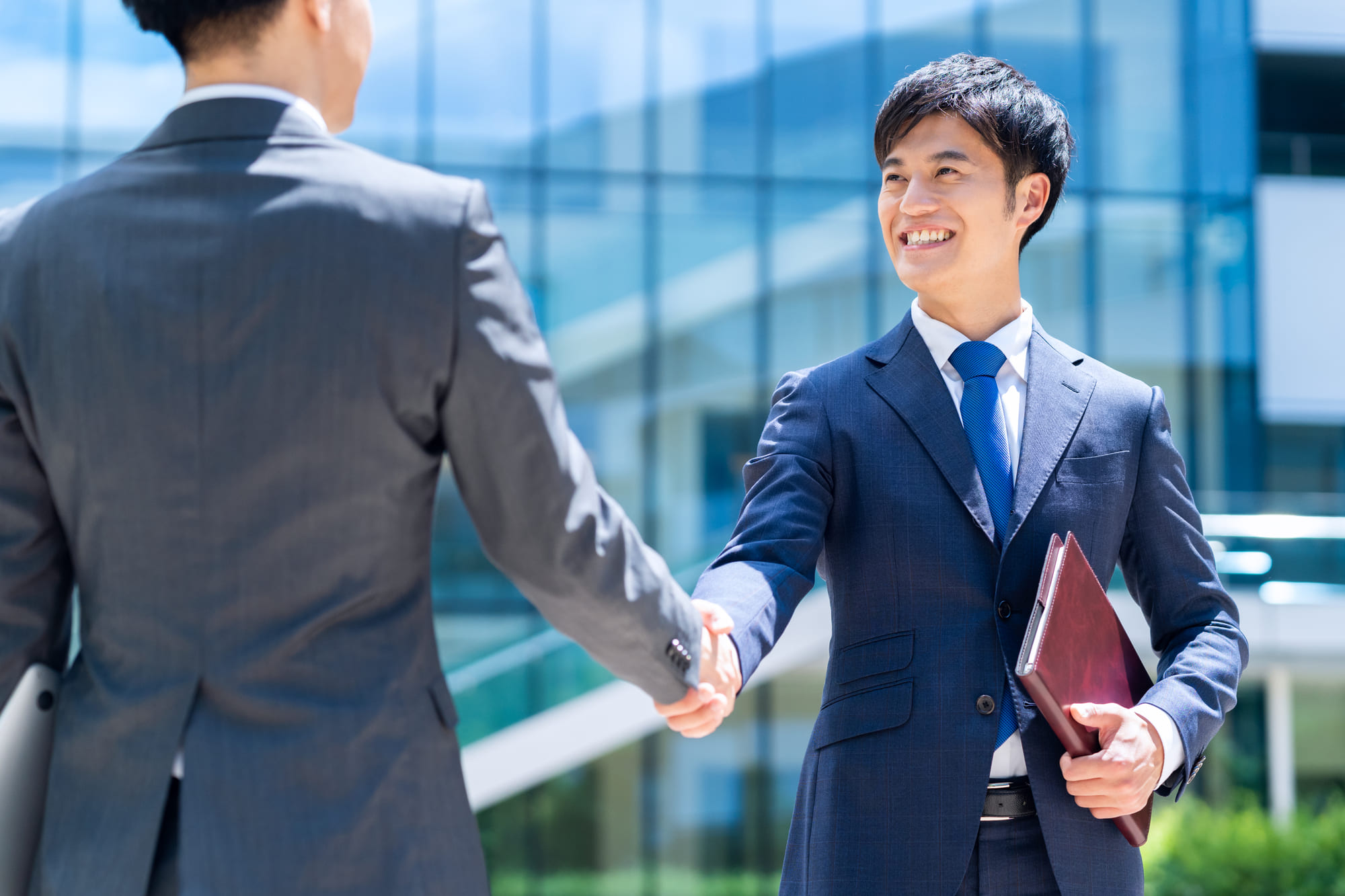 専門スキルの深堀りやデジタル関連の知識取得で市場価値を高める