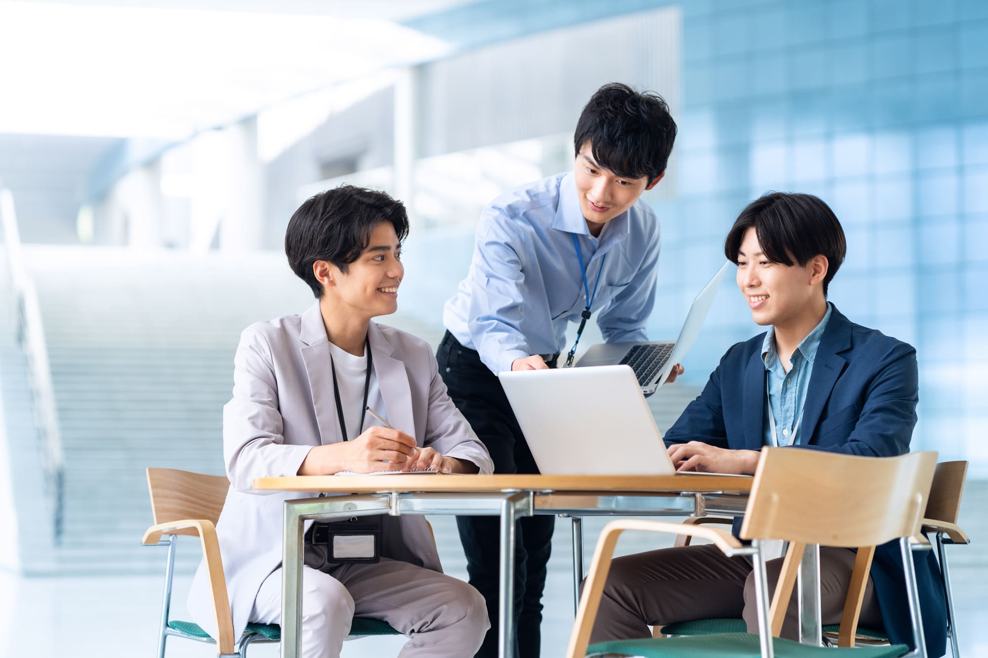 公認会計士がベンチャー・スタートアップ企業に転職するには？メリットや年収、キャリアパスを解説！